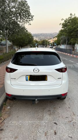 מודעת רכב מאזדה CX-5