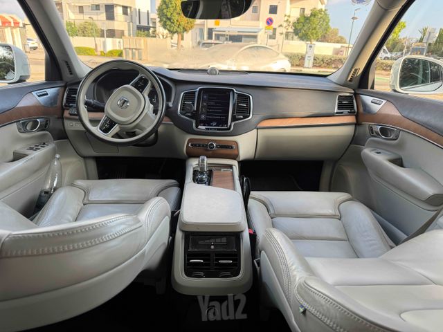 מודעת רכב וולוו XC90
