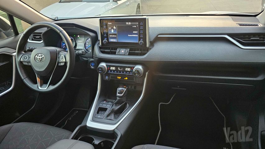 טויוטה RAV4