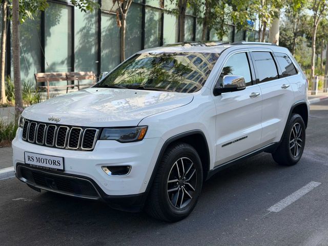 גרנד צ'ירוקי Limited אוט׳ בנזין 3.6 (290 כ״ס)