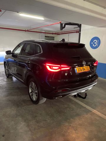 אם ג'י EHS PHEV