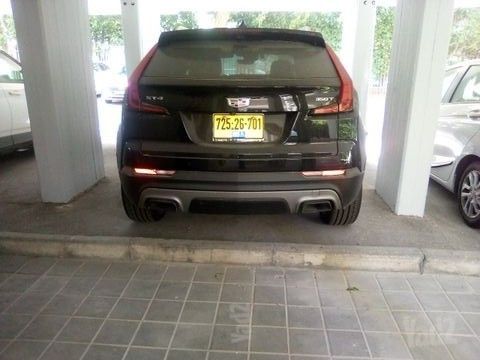 קאדילק XT4