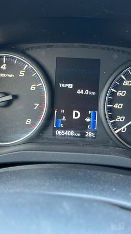 מיצובישי אאוטלנדר