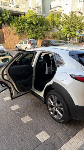 מאזדה CX-30