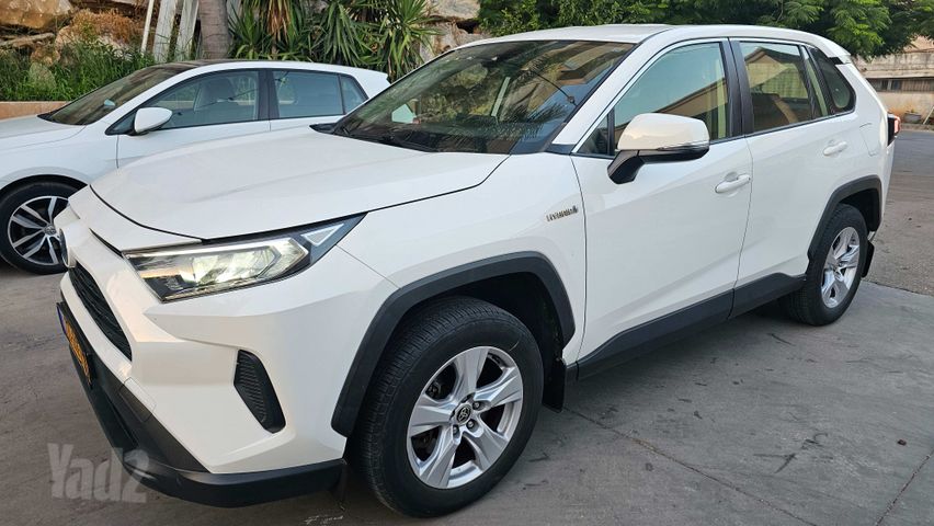 מודעת רכב טויוטה RAV4