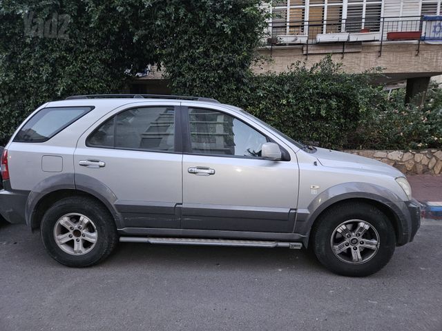 סורנטו EX אוט׳ 2.5 (140 כ״ס)