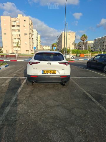 מאזדה CX-30