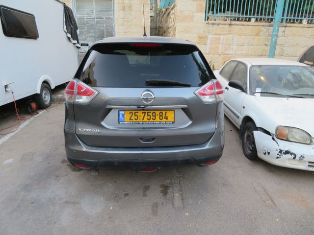 ניסאן אקס טרייל