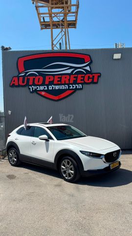 מאזדה CX-30