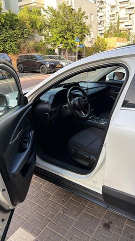 מאזדה CX-30