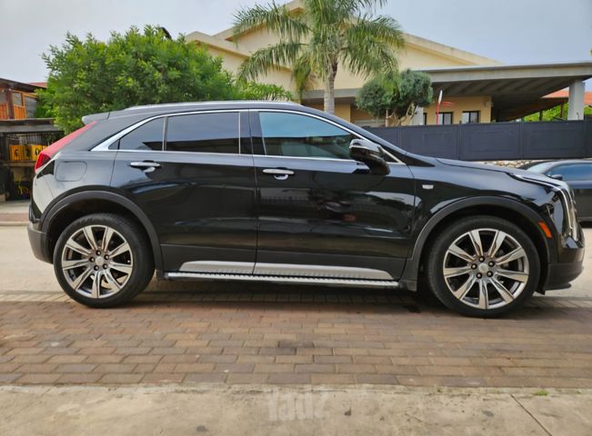 מודעת רכב קאדילק XT4