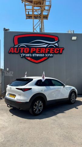מאזדה CX-30