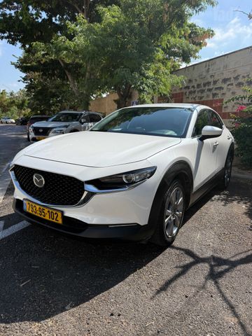 מאזדה CX-30