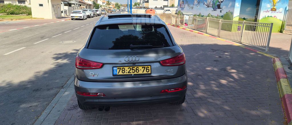 אאודי Q3