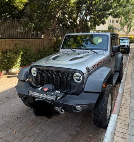 רנגלר Sport אוט׳ פנאי-שטח 4 מק 3 דל 3.6 (280 כ״ס)
