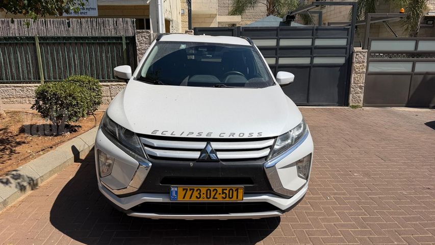מיצובישי אקליפס קרוס