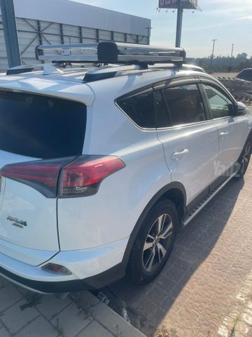 טויוטה RAV4
