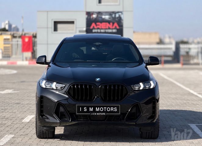 ב מ וו X6
