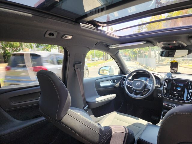 וולוו XC40