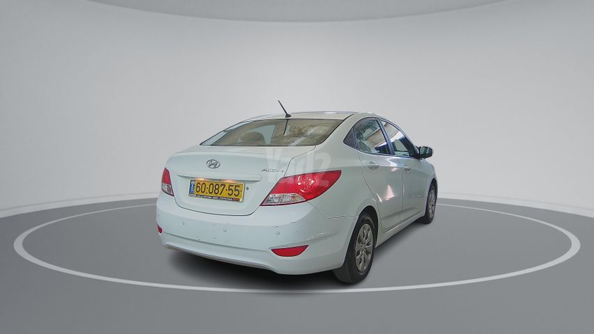 יונדאי אקסנט i25