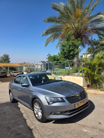 מודעת רכב סקודה סופרב 2