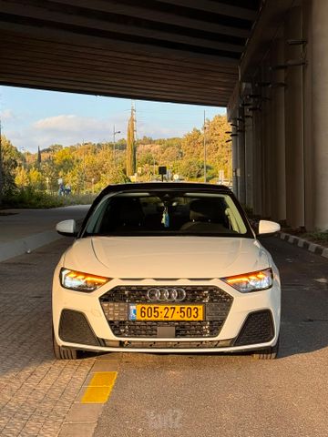 מודעת רכב אאודי A1