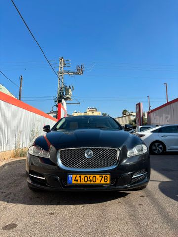 יגואר XJ