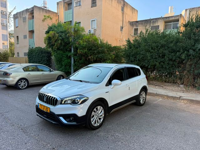 מודעת רכב סוזוקי קרוסאובר