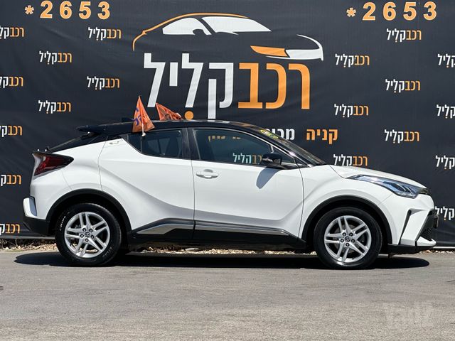 טויוטה C-HR