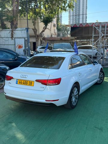 אאודי A4