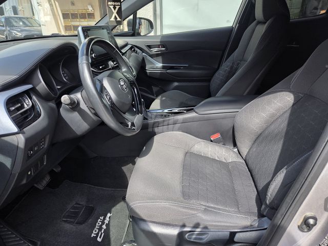 טויוטה C-HR