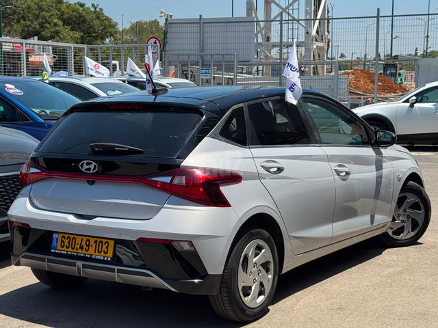 יונדאי i20