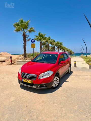 קרוסאובר GLX אוט׳ 1.6 (120 כ״ס)