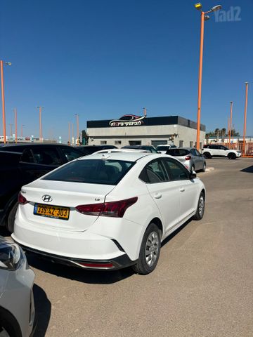 יונדאי אקסנט i25