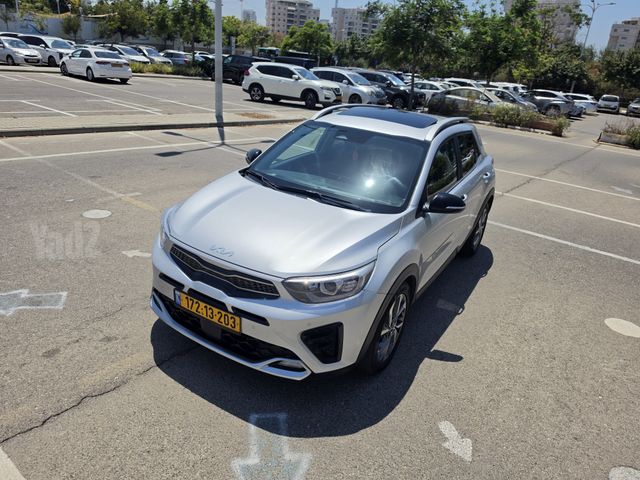 מודעת רכב קיה סטוניק
