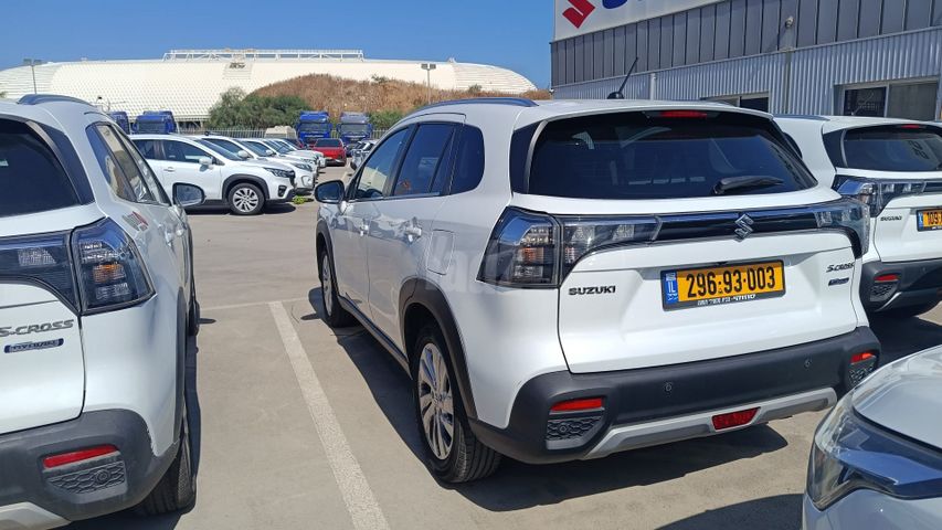 סוזוקי S-Cross
