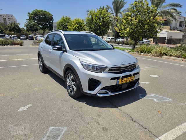 קיה סטוניק