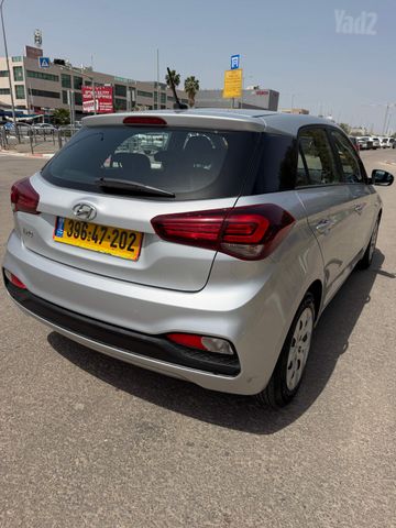 יונדאי i20