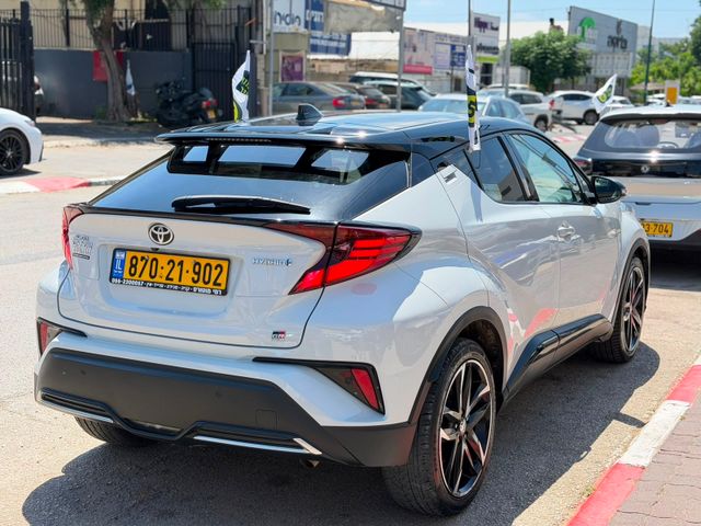 טויוטה C-HR