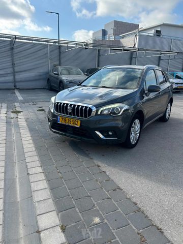 קרוסאובר Glx Hybrid היברידי אוט׳ 1.4 (129 כ״ס)