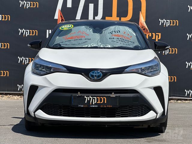 טויוטה C-HR