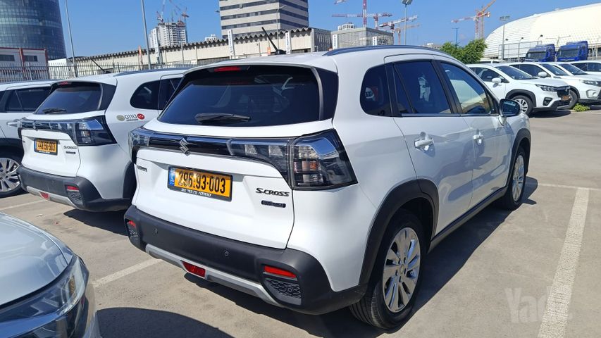 סוזוקי S-Cross