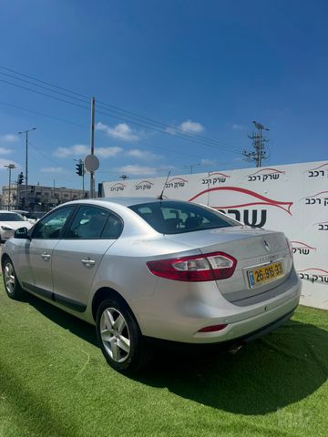 רנו פלואנס