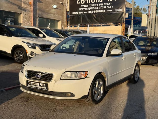 מודעת רכב וולוו S40