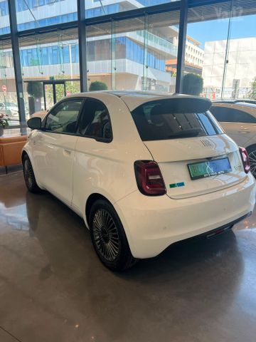פיאט 500E