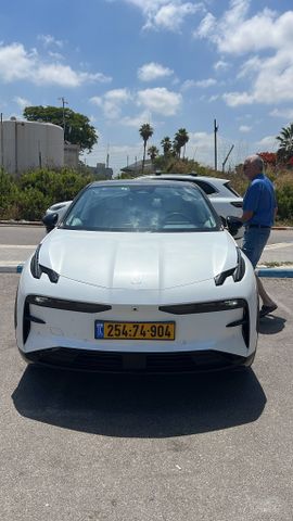 מודעת רכב זיקר X