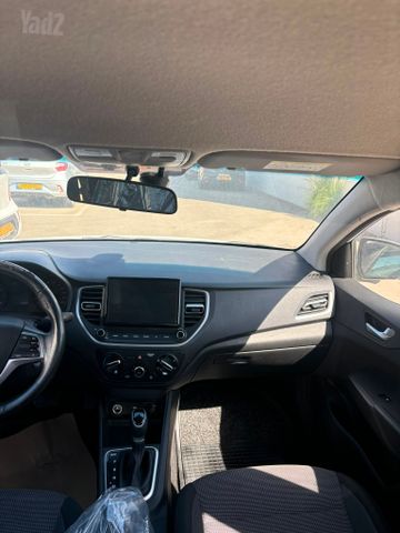 יונדאי אקסנט i25