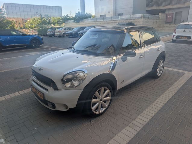 קאנטרימן 4X4 Chili Cooper אוט׳ 4 מק 1.6 (184 כ״ס)