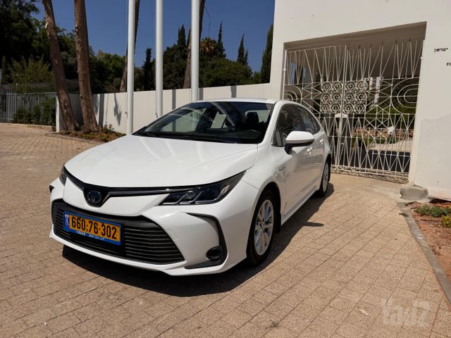 טויוטה קורולה