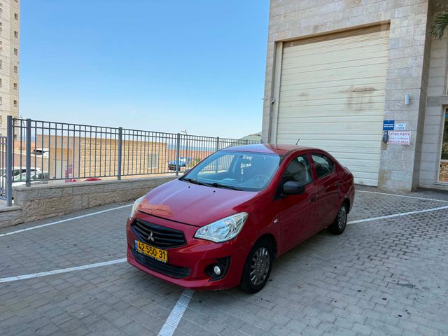 מודעת רכב מיצובישי אטראז'